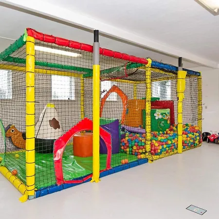 بيت للعطل 8 Person Holiday In Henne *