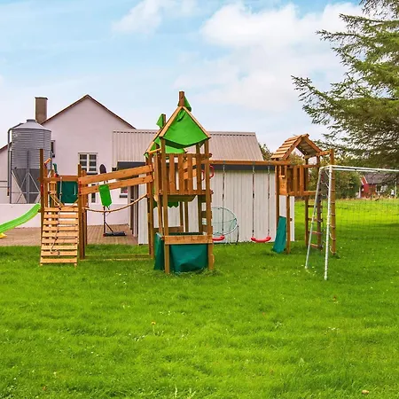 8 Person Holiday In Henne Feriehus Henne Strand