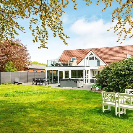 Feriehus 8 Person Holiday In Henne